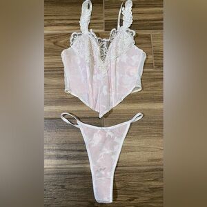 Vintage Frederick’s of Hollywood corset bustier pink lingerie thong set Y2K